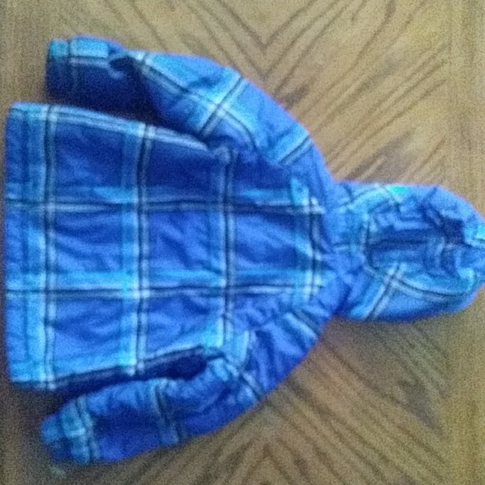 Coat - Picture 2 of 3